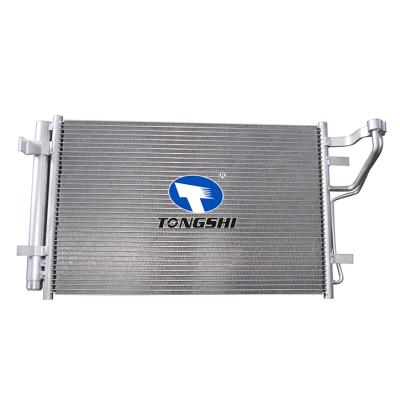 適用于現(xiàn)代悅動 (HD) 1.6 I 16V 06-/I30 (FD) 2.0 I 16V 07-冷凝器 OEM : 97606-2H000/2H010